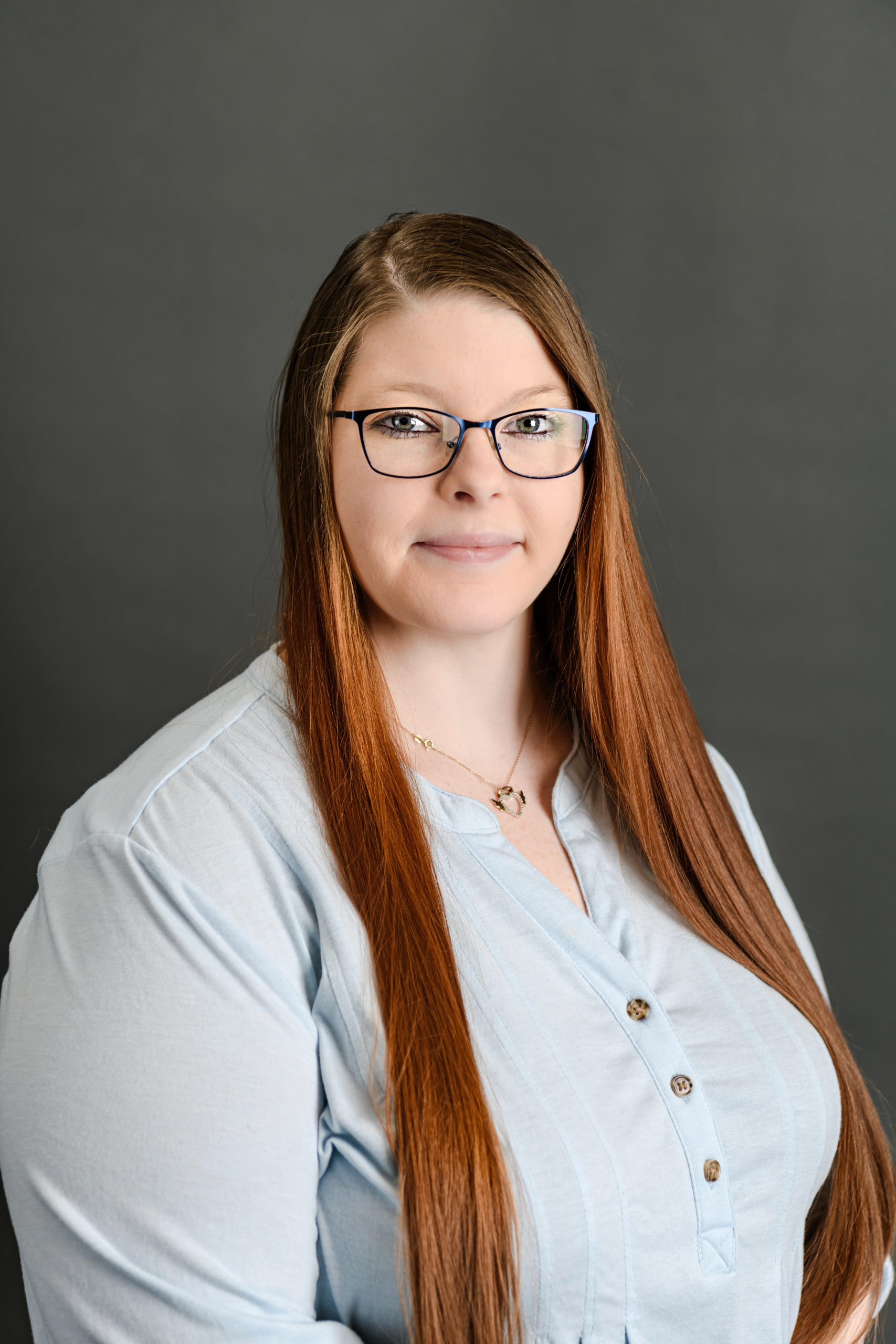Hollie Moore Headshot
